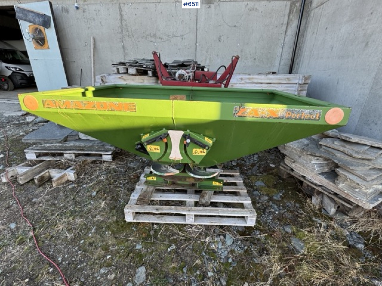 2000 Amazone ZA-X Perfect Fertilizer spreader - 肥料撒施机:图5 2000 Amazone ZA-X Perfect Fertilizer spreader - 肥料撒施机:图5