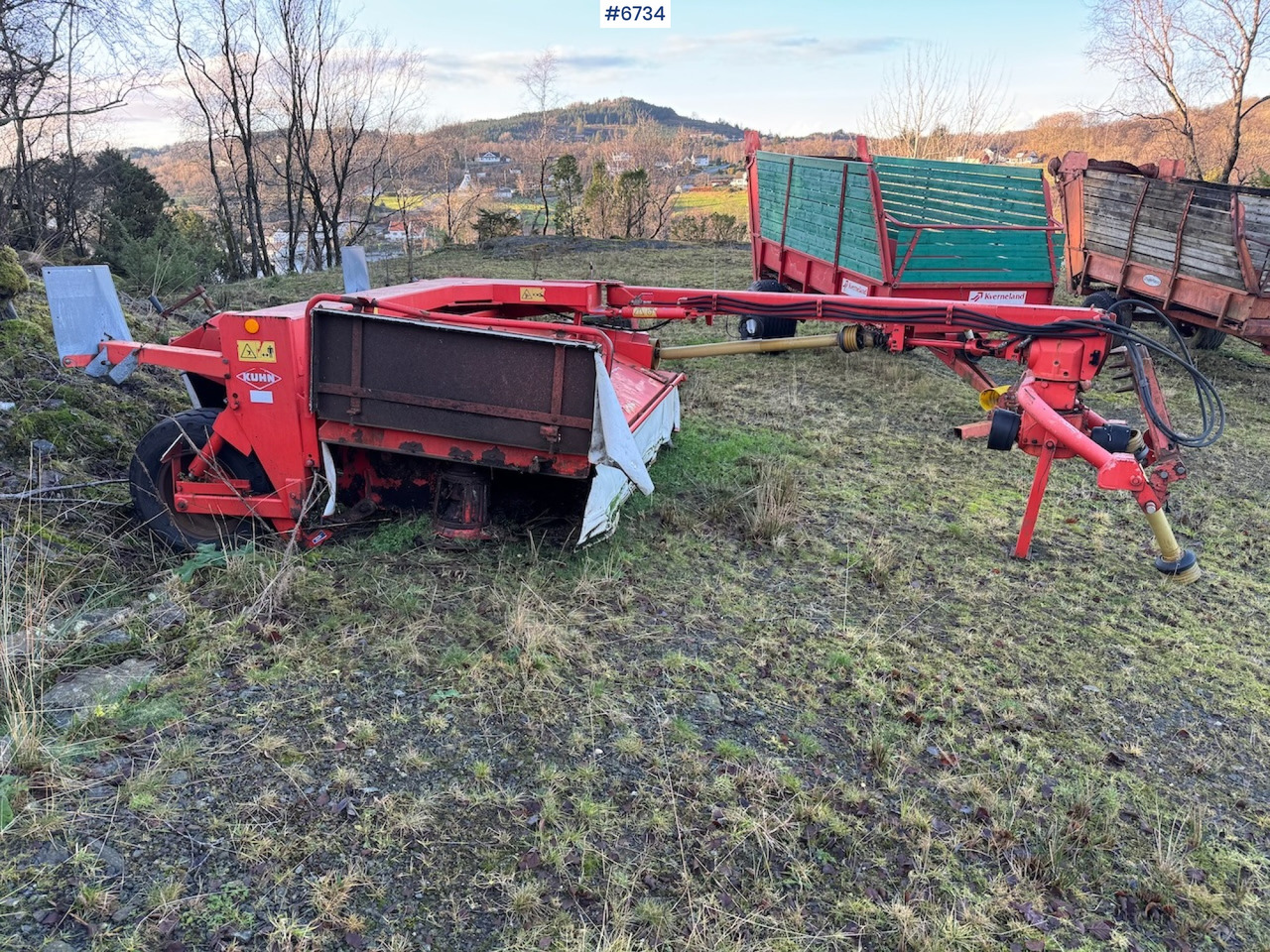 2001 Kuhn FC 302 G Trailed mower. - 干草和饲料设备:图3 2001 Kuhn FC 302 G Trailed mower. - 干草和饲料设备:图3