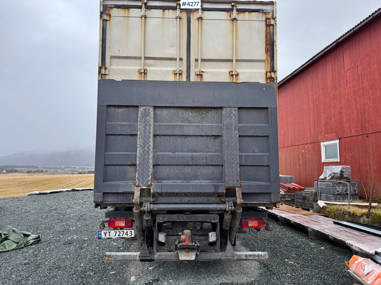 2002 Volvo FM9 Containerchassis - 厢式卡车:图5 2002 Volvo FM9 Containerchassis - 厢式卡车:图5