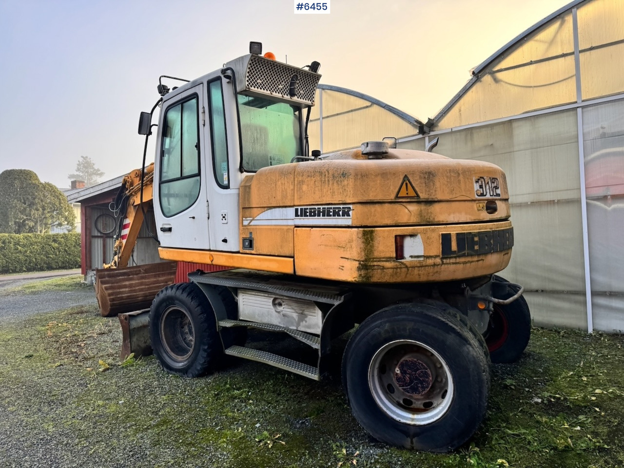 2003 Liebherr 312 Wheeled excavator w/ Rototilt and 2 buckets. - 挖掘机:图4 2003 Liebherr 312 Wheeled excavator w/ Rototilt and 2 buckets. - 挖掘机:图4