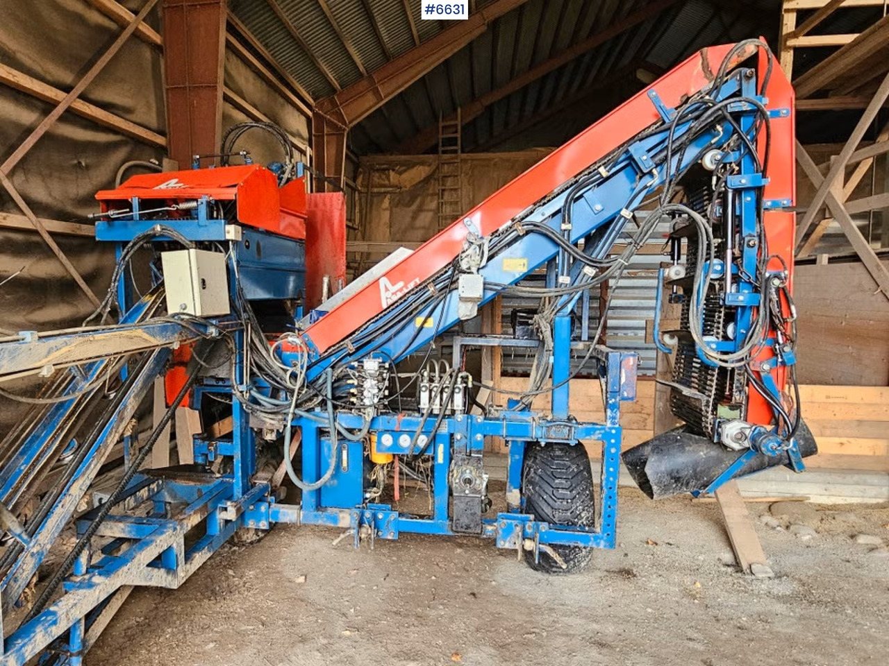 2004 ASA-LIFT Combi 1000/Stm50 Turnip harvester. - 干草和饲料设备:图1 2004 ASA-LIFT Combi 1000/Stm50 Turnip harvester. - 干草和饲料设备:图1