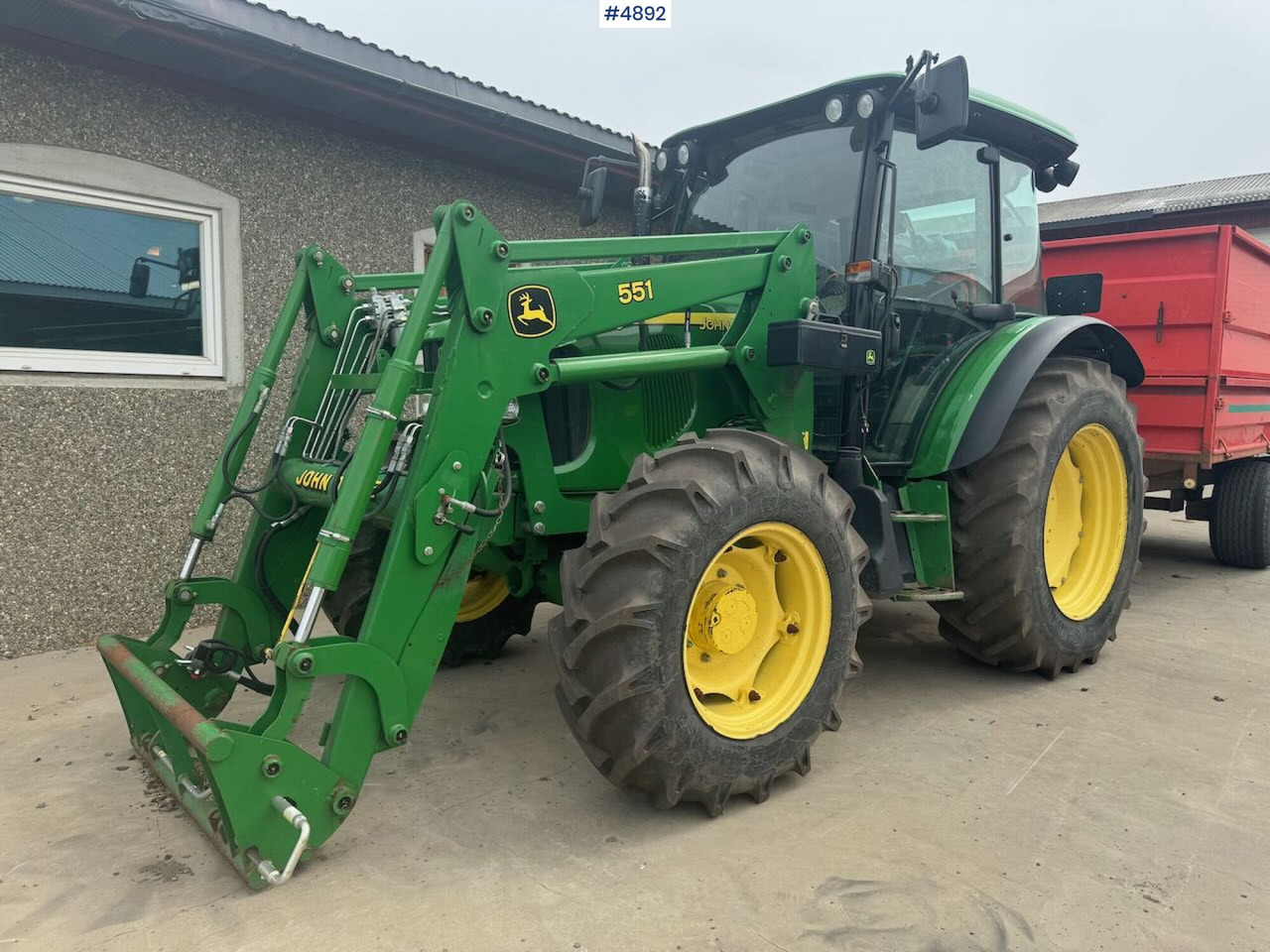 2004 John Deere 5720 4x4 w/ front loader - 拖拉机:图1 2004 John Deere 5720 4x4 w/ front loader - 拖拉机:图1