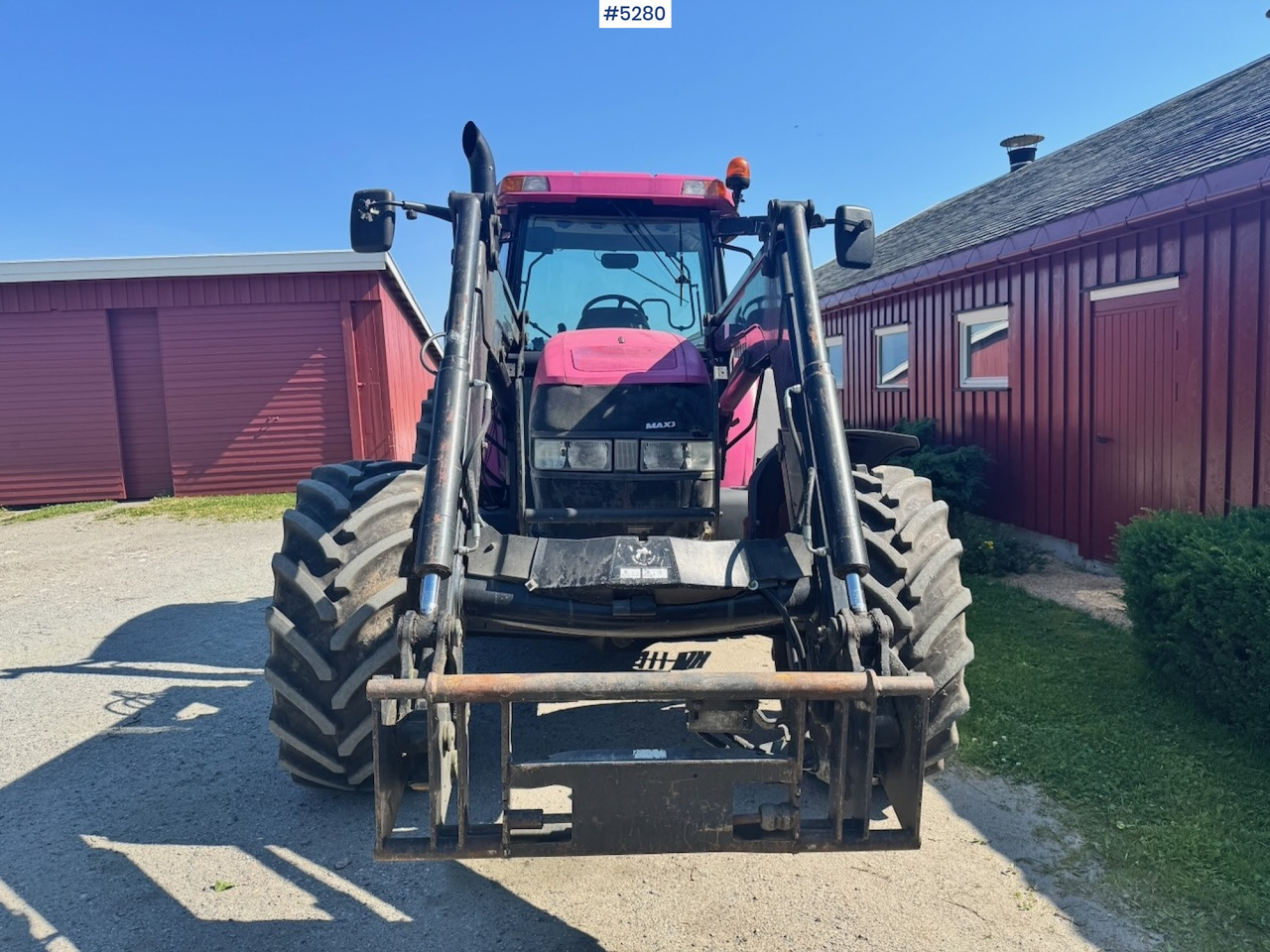 2006 Case MXM120 4x4 with front loader - 拖拉机:图4 2006 Case MXM120 4x4 with front loader - 拖拉机:图4