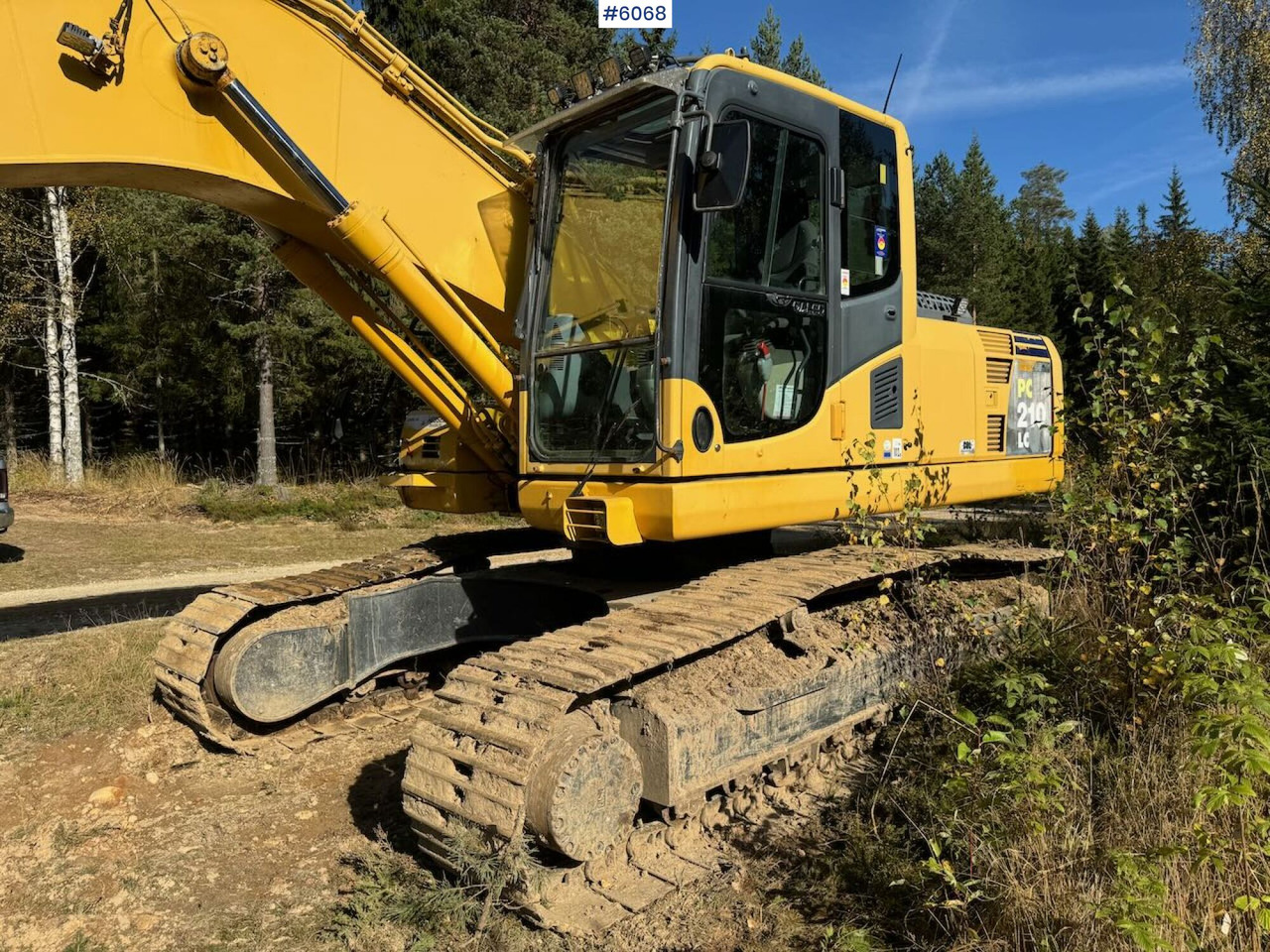 2007 Komatsu PC210LC Tracked Excavator with 3 buckets, tilt, grapple, and ripper. - 挖掘机:图1 2007 Komatsu PC210LC Tracked Excavator with 3 buckets, tilt, grapple, and ripper. - 挖掘机:图1