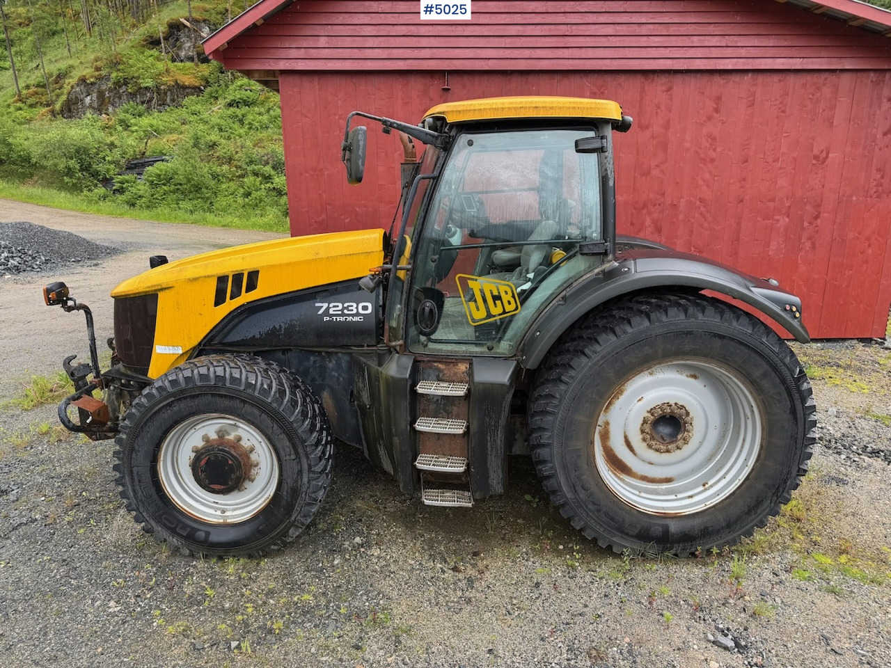 2008 JCB Fastrac 7230 P-Tronic w/Front hydraulics and PTO. - 拖拉机:图3 2008 JCB Fastrac 7230 P-Tronic w/Front hydraulics and PTO. - 拖拉机:图3