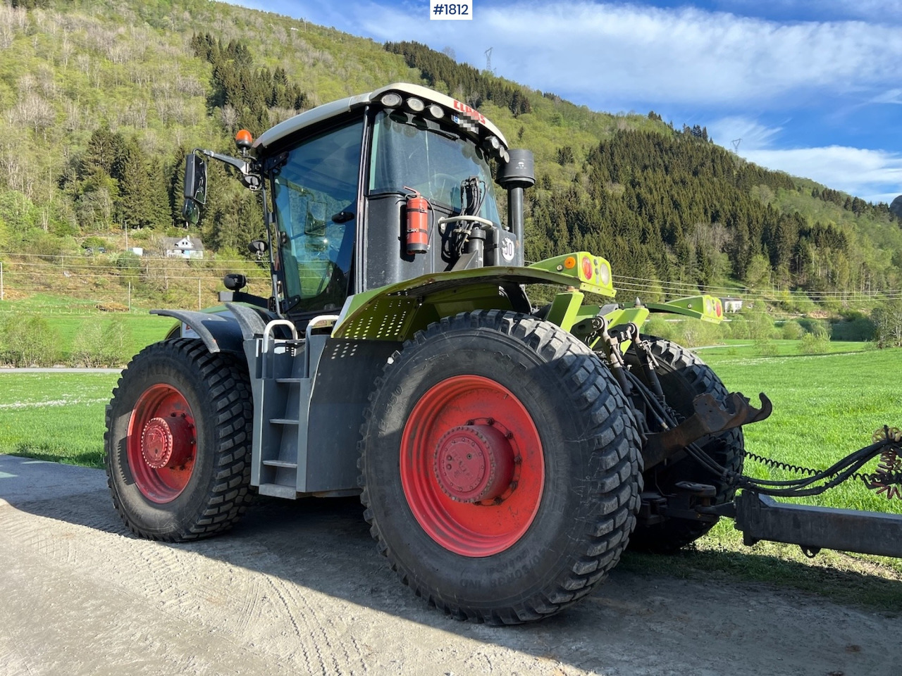 2009 Claas Xerion 3800 - 拖拉机:图5 2009 Claas Xerion 3800 - 拖拉机:图5