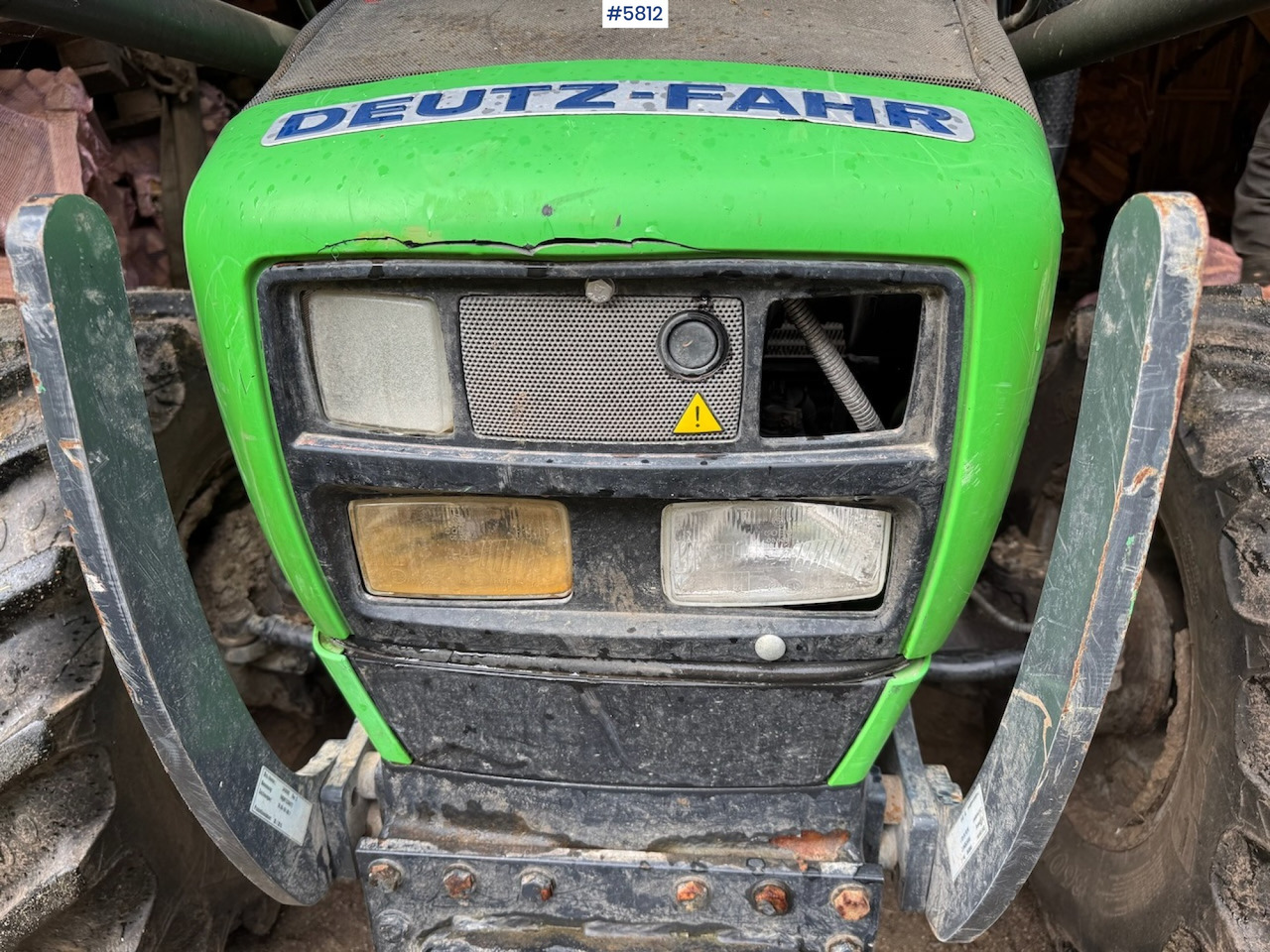 2013 Deutz Fahr Agroplus 410 DT w/ front loader. - 拖拉机:图4 2013 Deutz Fahr Agroplus 410 DT w/ front loader. - 拖拉机:图4