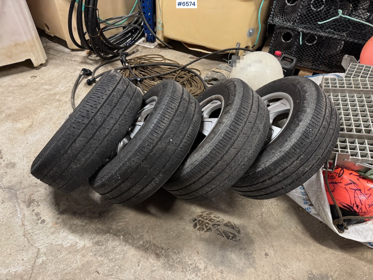 无侧窗厢式货车 2013 Ford Transit Custom. Replaced engine.：图19