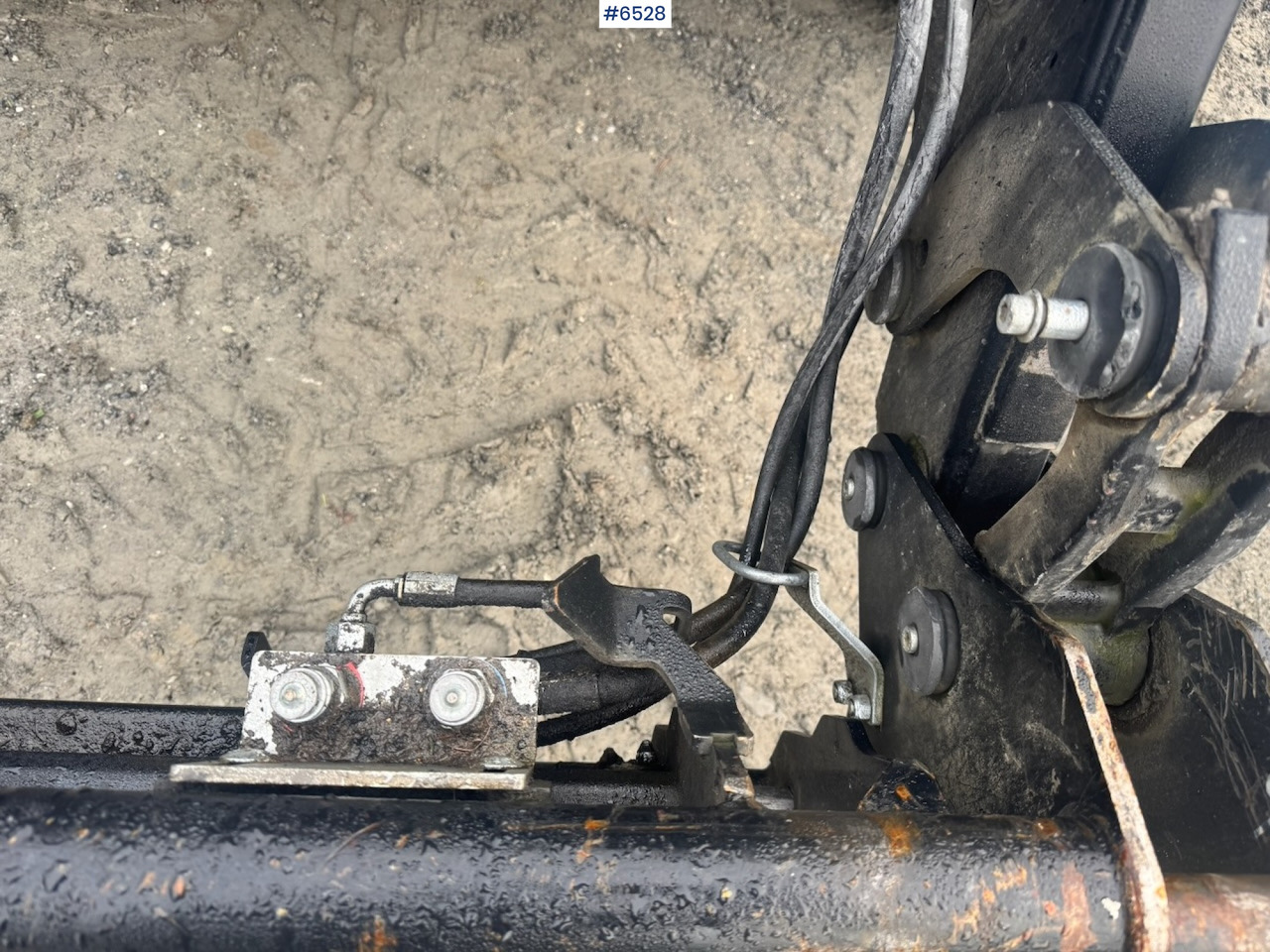 2015 Deutz-fahr 6180 Agrotron w/ Front loader and Front hydraulics. 4010 hours! 租赁 2015 Deutz-fahr 6180 Agrotron w/ Front loader and Front hydraulics. 4010 hours!：图13