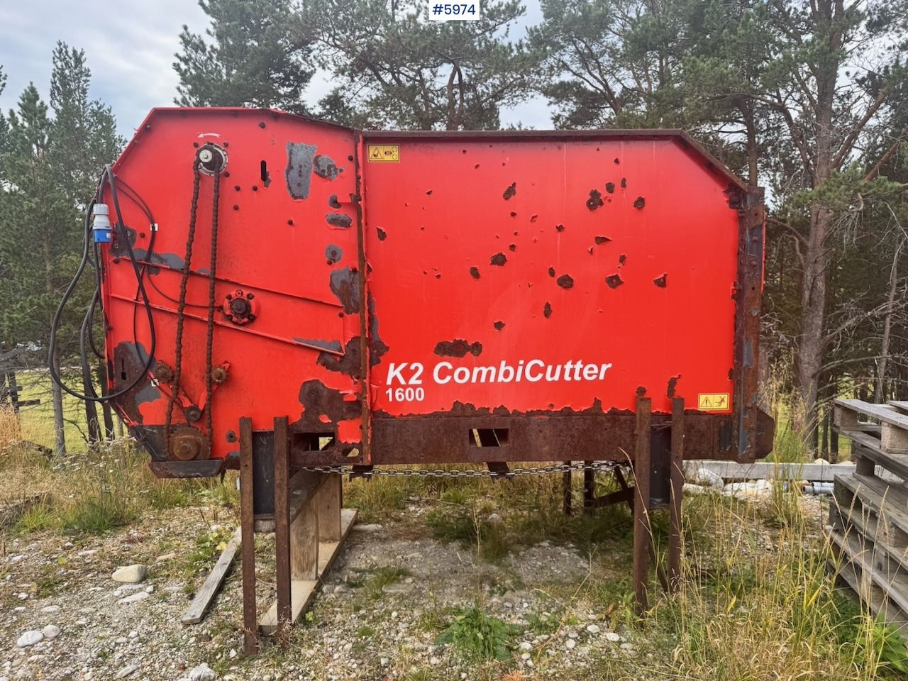 2015 TKS K2 Combi Cutter - 干草和饲料设备:图3 2015 TKS K2 Combi Cutter - 干草和饲料设备:图3