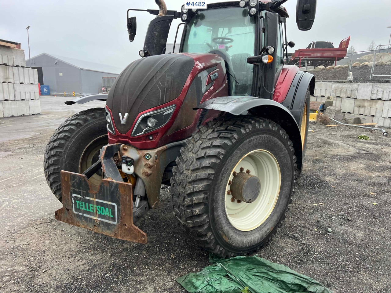 2017 Valtra T234 tractor Plow rigged Tractor - 拖拉机:图1 2017 Valtra T234 tractor Plow rigged Tractor - 拖拉机:图1