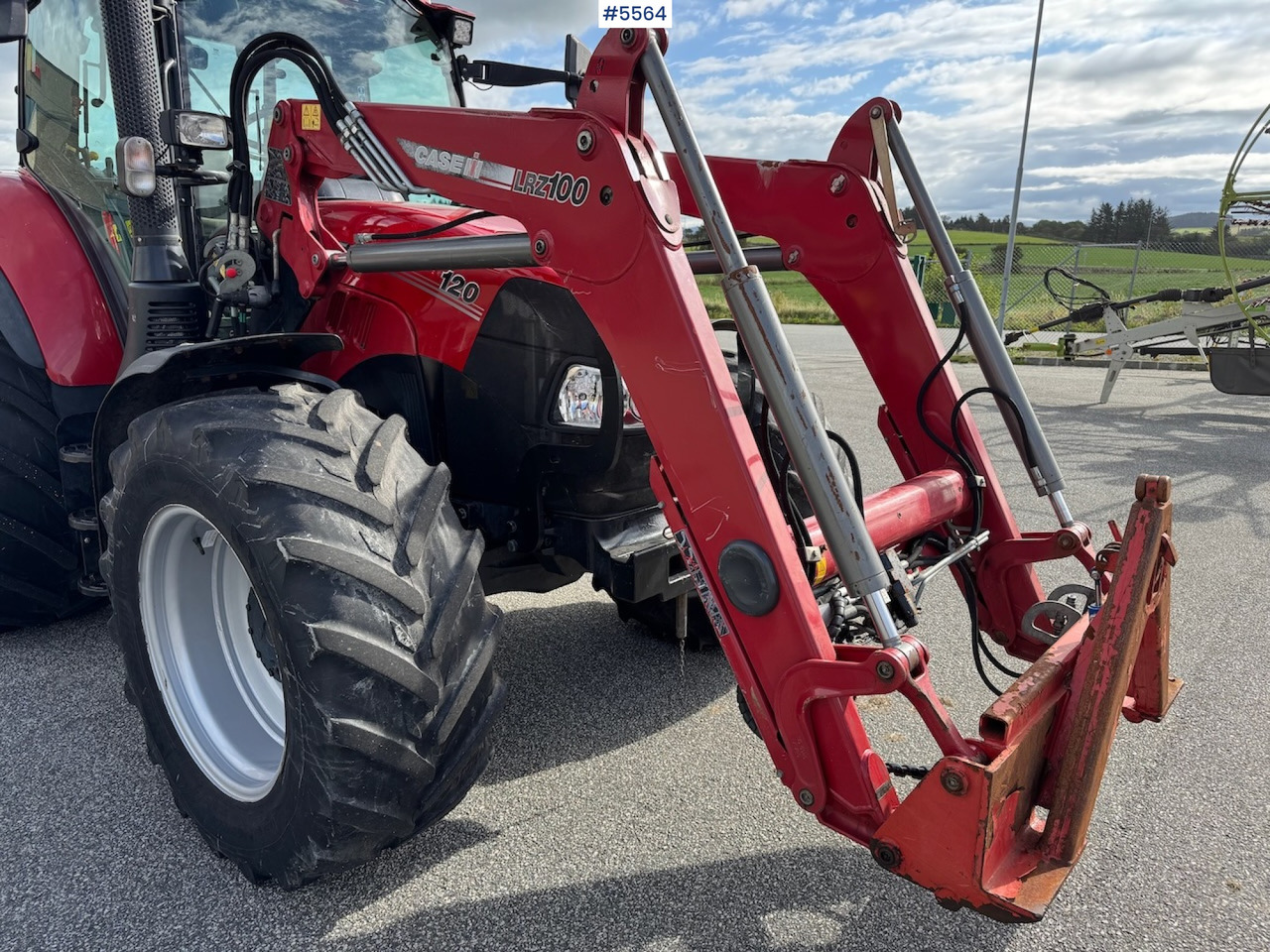 2019 Case IH Luxxum 120 m/ frontlaster. - 拖拉机:图2 2019 Case IH Luxxum 120 m/ frontlaster. - 拖拉机:图2