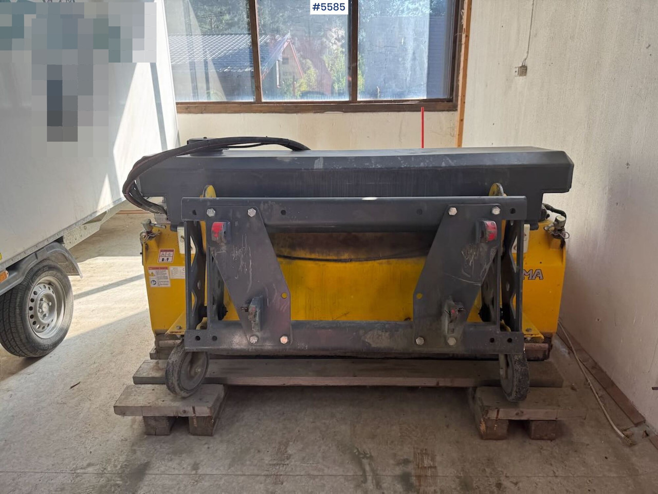 2019 Vama EHK A 2000 sweeper with collector - 扫地机:图3 2019 Vama EHK A 2000 sweeper with collector - 扫地机:图3