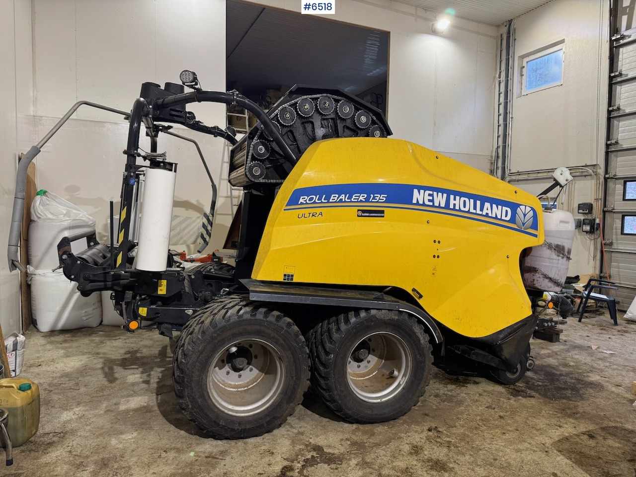 2020 New Holland Roll Baler 135 Ultra. - 干草和饲料设备:图3 2020 New Holland Roll Baler 135 Ultra. - 干草和饲料设备:图3