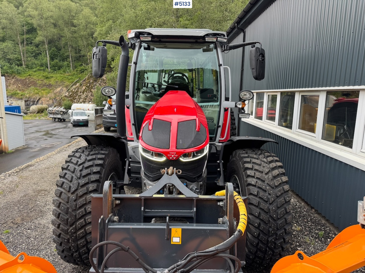 2022 Massey Ferguson 5S.105 w/front hydraulics and plowing rig - 拖拉机:图4 2022 Massey Ferguson 5S.105 w/front hydraulics and plowing rig - 拖拉机:图4