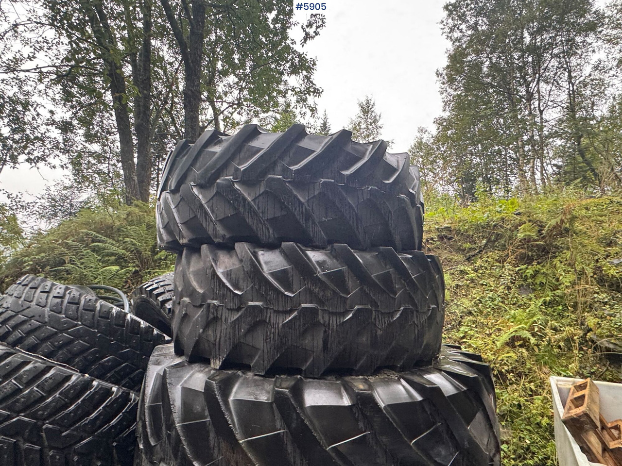 8 pcs Nokian TRI 2 tires. 4 pcs on rims! - 车轮 适用于 建筑机械:图5 8 pcs Nokian TRI 2 tires. 4 pcs on rims! - 车轮 适用于 建筑机械:图5