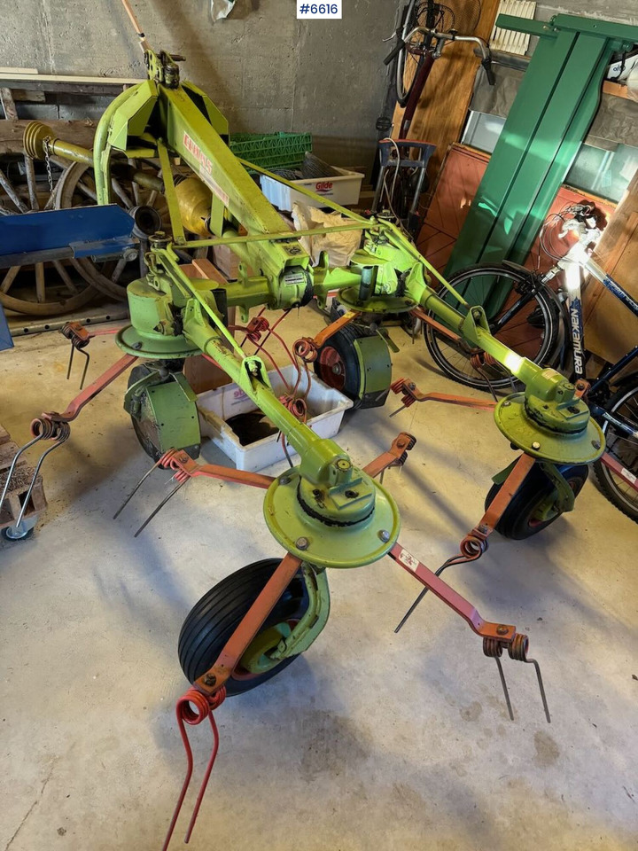 Claas WAS 360 Spreader disc - 干草和饲料设备:图2 Claas WAS 360 Spreader disc - 干草和饲料设备:图2