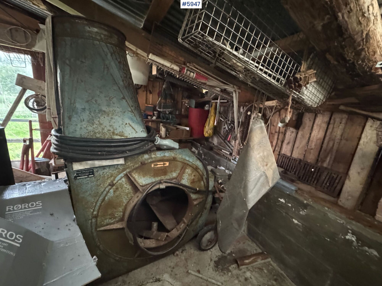 Josef Wild & Co hay blower, mobile and stationary - 牲畜设备:图2 Josef Wild & Co hay blower, mobile and stationary - 牲畜设备:图2