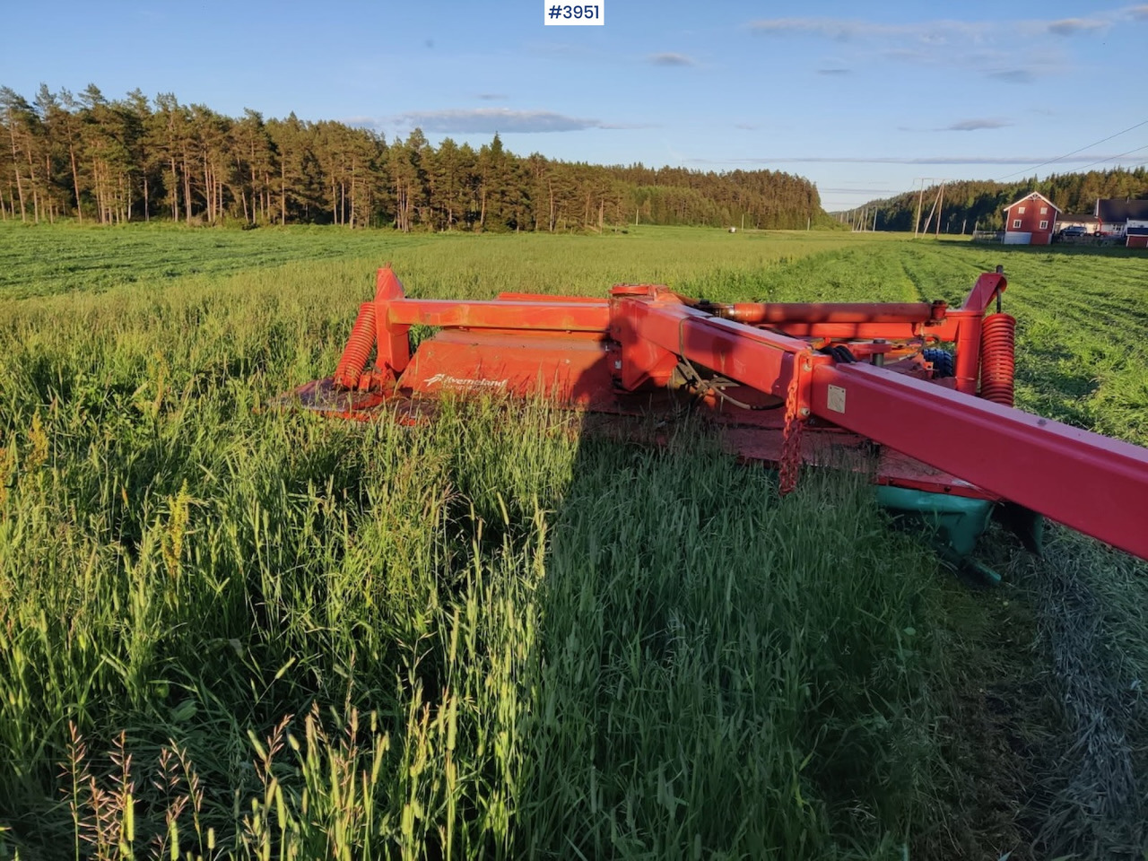Kverneland Taarup 4040 C Mowing machine w/undercarriage - 干草和饲料设备:图2 Kverneland Taarup 4040 C Mowing machine w/undercarriage - 干草和饲料设备:图2