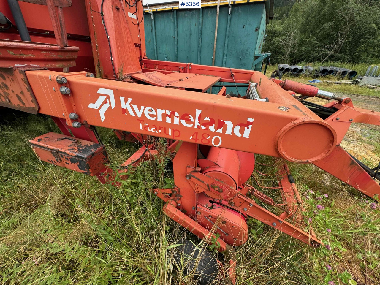 干草和饲料设备 Kverneland Tårup 480 grass trailer w/ trimmer!:图19 干草和饲料设备 Kverneland Tårup 480 grass trailer w/ trimmer!:图19