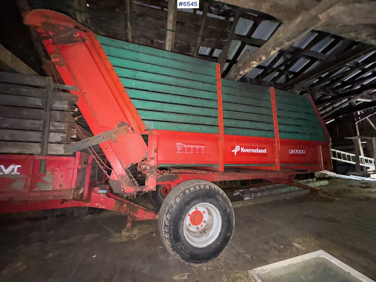 Kverneland UN 7000 Harvesting wagon w/ throwing roller. - 干草和饲料设备:图4 Kverneland UN 7000 Harvesting wagon w/ throwing roller. - 干草和饲料设备:图4
