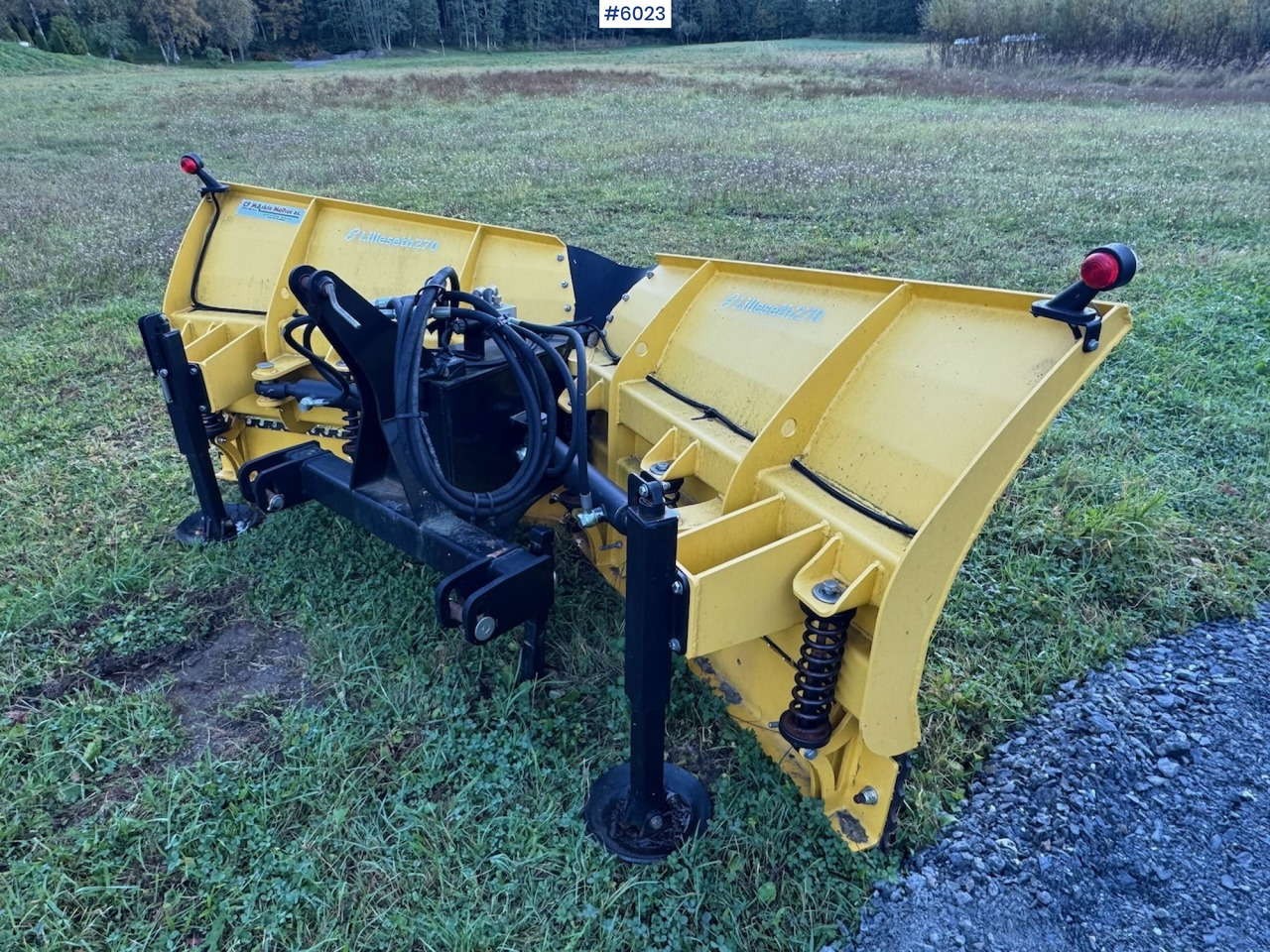 Lilleseth V-plow 270 w/ 3rd and 4th function! - 市政/ 专用车辆:图3 Lilleseth V-plow 270 w/ 3rd and 4th function! - 市政/ 专用车辆:图3