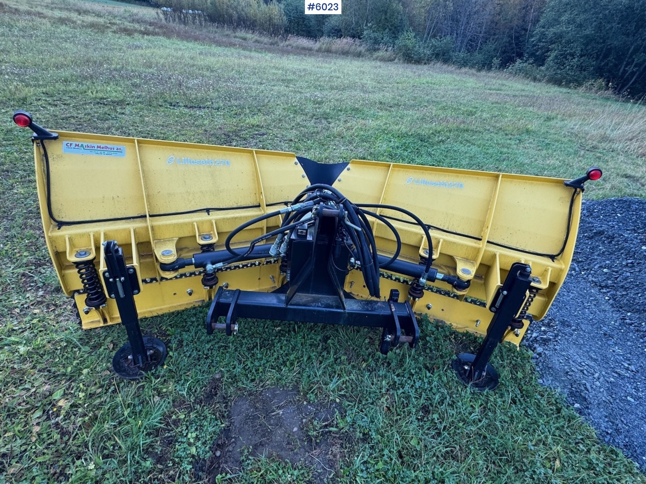 Lilleseth V-plow 270 w/ 3rd and 4th function! - 市政/ 专用车辆:图5 Lilleseth V-plow 270 w/ 3rd and 4th function! - 市政/ 专用车辆:图5