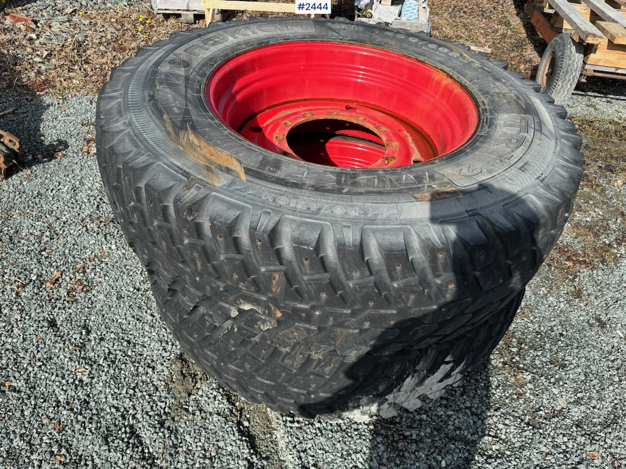 Nokian TRI2 wheelset from Fendt 936 - 车轮 适用于 农业机械:图4 Nokian TRI2 wheelset from Fendt 936 - 车轮 适用于 农业机械:图4