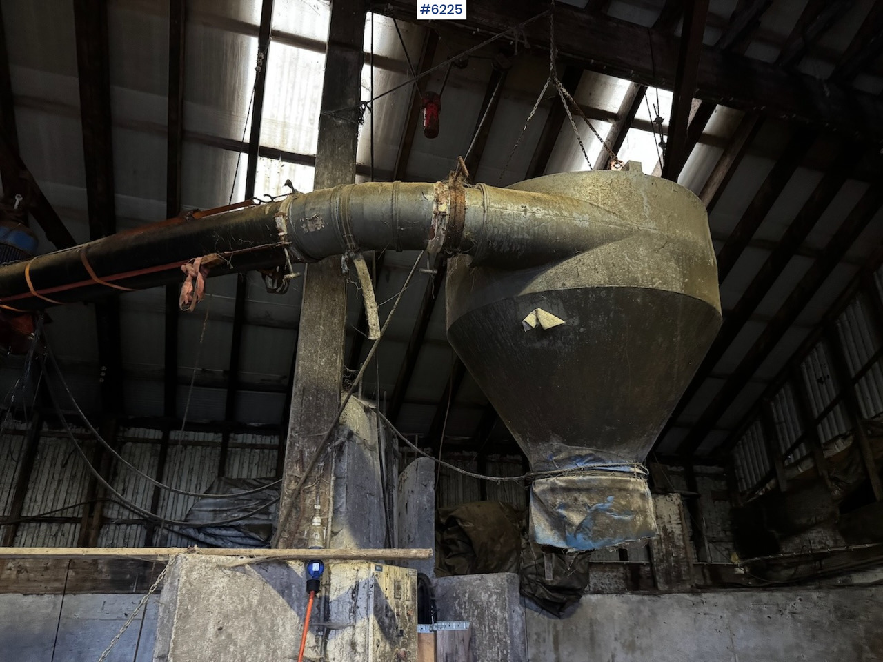 TKS Filling Auger - 牲畜设备:图1 TKS Filling Auger - 牲畜设备:图1