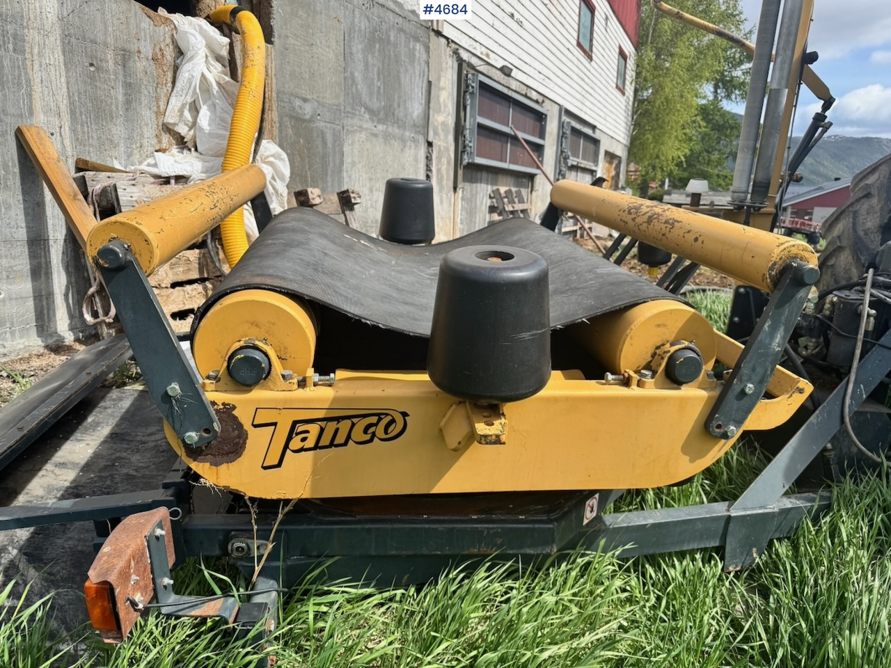 Tanco Autowrap 280ARC Round bale wrapper. - 干草和饲料设备:图5 Tanco Autowrap 280ARC Round bale wrapper. - 干草和饲料设备:图5