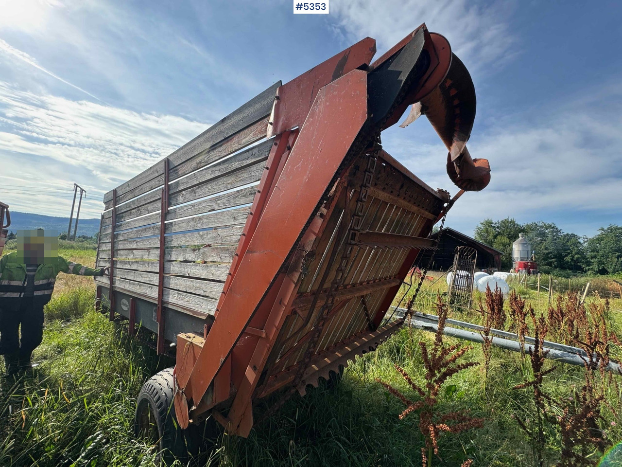 Underhaug unloading trailer - 干草和饲料设备:图4 Underhaug unloading trailer - 干草和饲料设备:图4