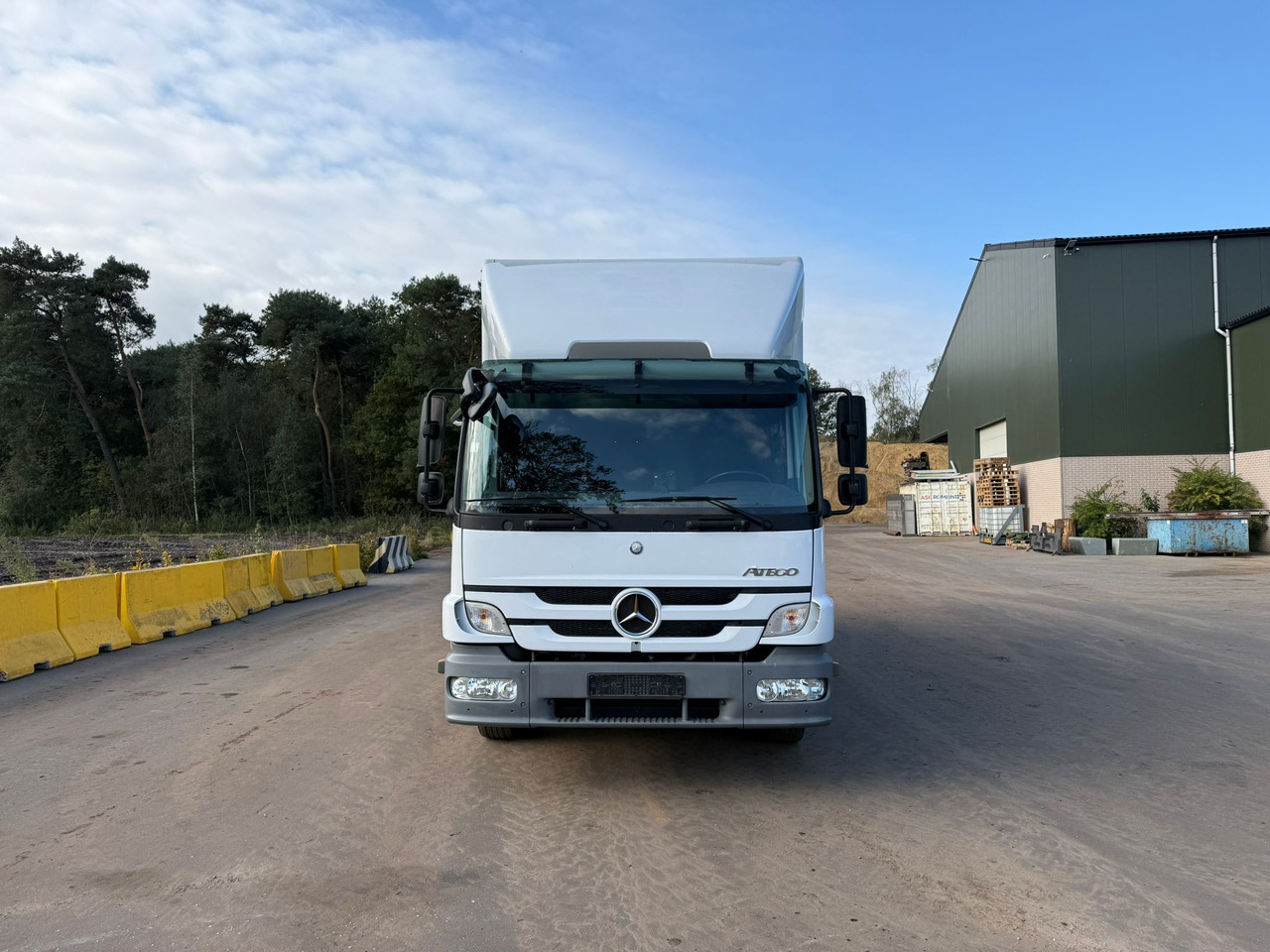 Mercedes Atego 1224 - 厢式卡车:图4 Mercedes Atego 1224 - 厢式卡车:图4