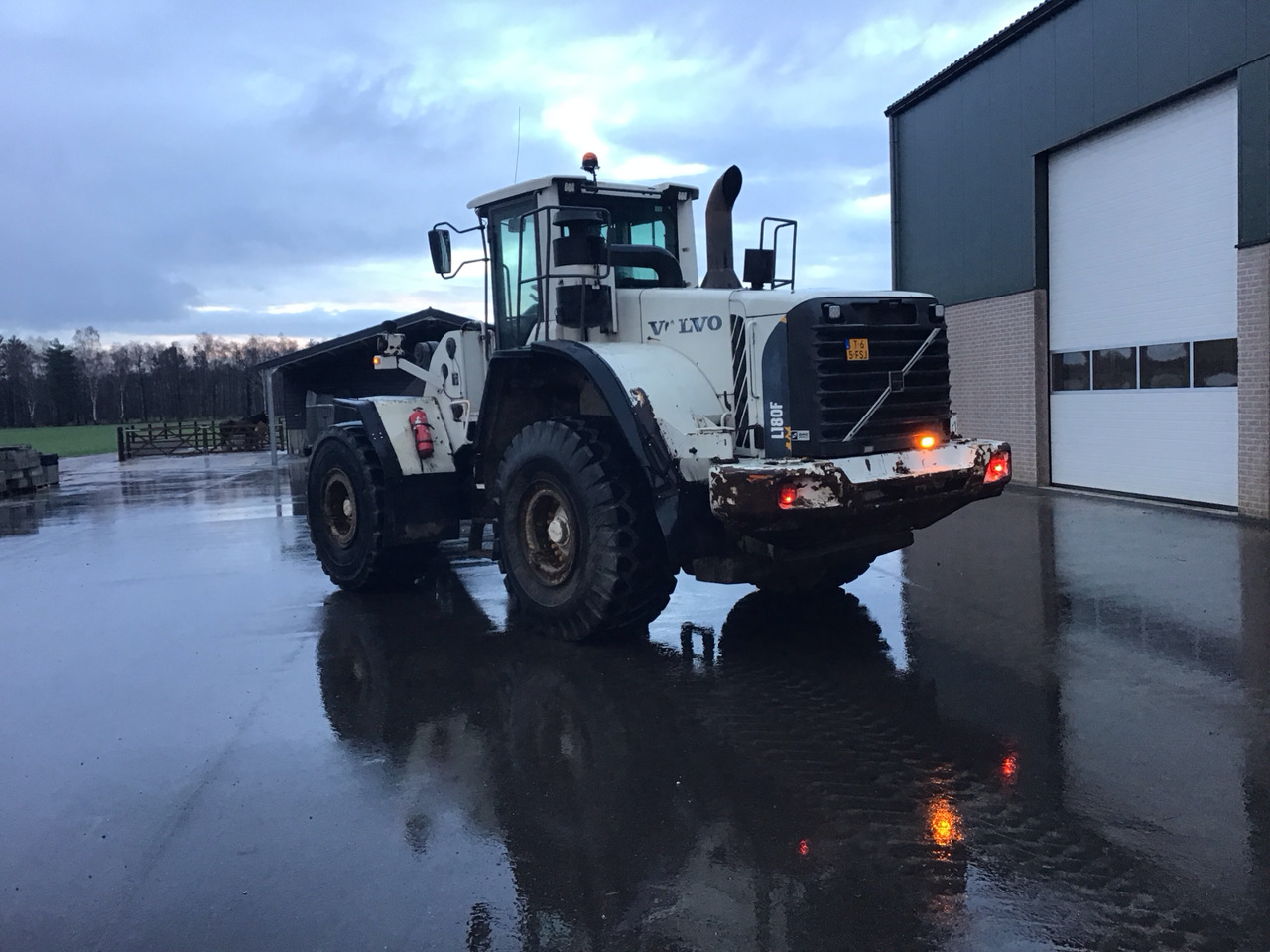 Volvo 180F long boom - 轮式装载机:图2 Volvo 180F long boom - 轮式装载机:图2