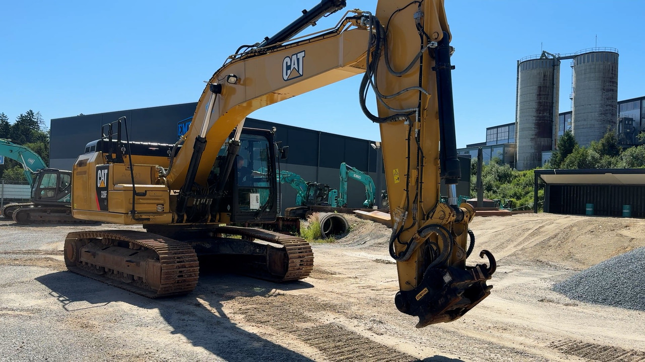 CATERPILLAR 326F - 履带式挖掘机:图2 CATERPILLAR 326F - 履带式挖掘机:图2