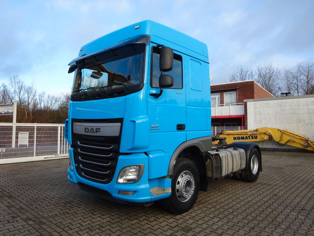 DAF XF 440 + Hydrl. Pumpe 4x2 - 牵引车:图2 DAF XF 440 + Hydrl. Pumpe 4x2 - 牵引车:图2
