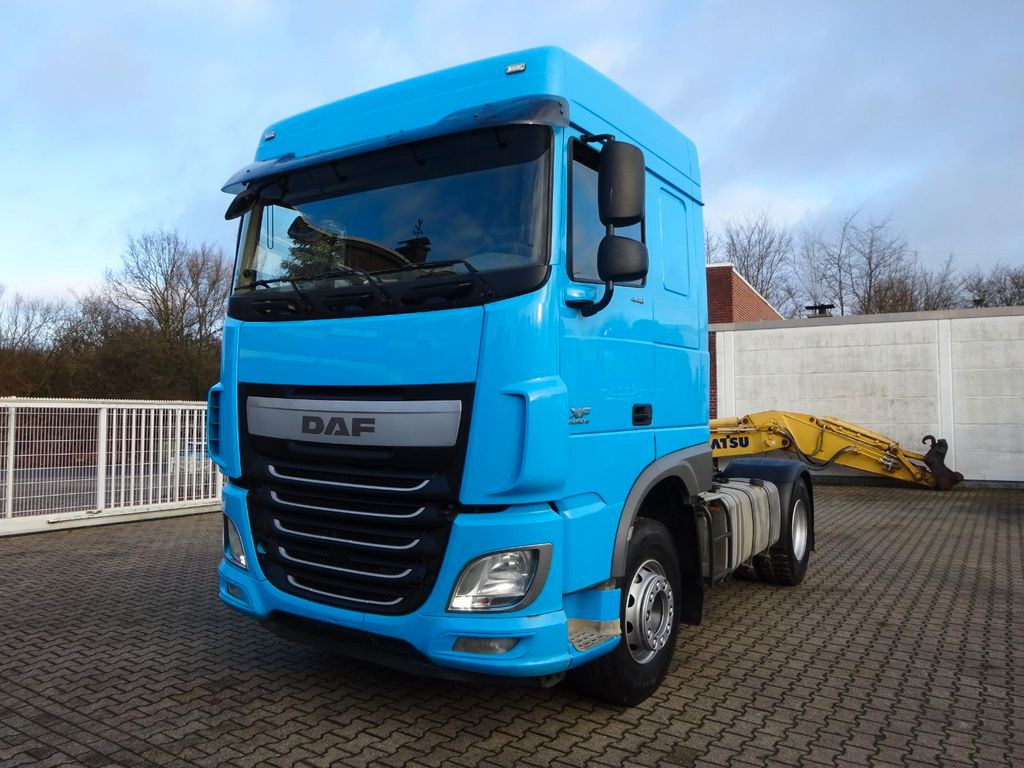 DAF XF 440 + Hydrl. Pumpe 4x2 - 牵引车:图1 DAF XF 440 + Hydrl. Pumpe 4x2 - 牵引车:图1