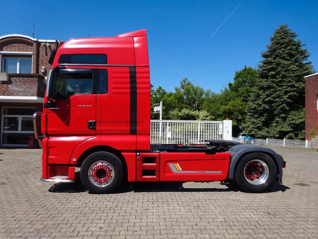 MAN 18.400 TGX SZM 4x2 - 牵引车:图3 MAN 18.400 TGX SZM 4x2 - 牵引车:图3