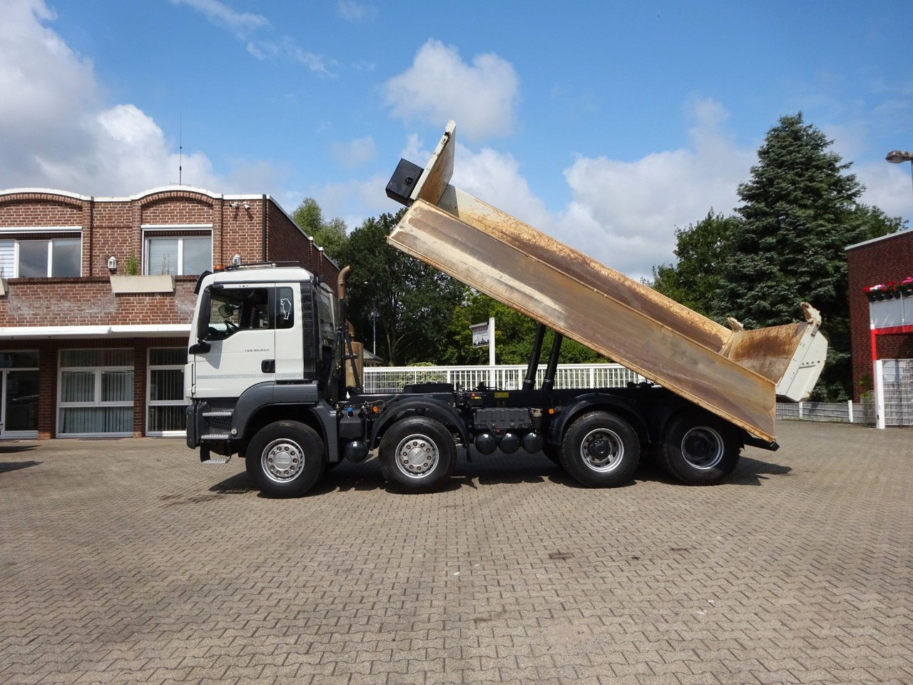 MAN 35.470 TGS MEILLER 3Skipper + Bordmatik 8x4 - 翻斗车:图4 MAN 35.470 TGS MEILLER 3Skipper + Bordmatik 8x4 - 翻斗车:图4