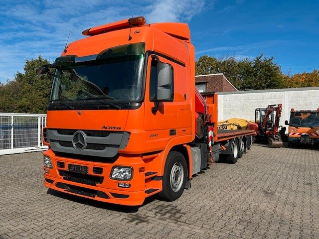Mercedes-Benz 2541 Actros Plattform + FASSI Kran 6X2 - 起重车:图1 Mercedes-Benz 2541 Actros Plattform + FASSI Kran 6X2 - 起重车:图1