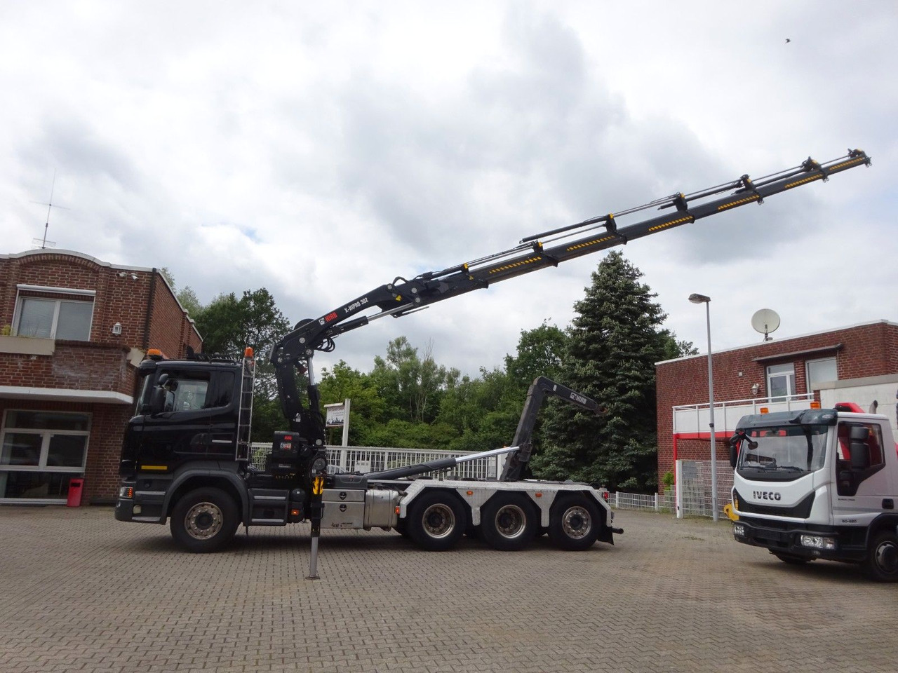 Scania R490 Abroller + HIAB 302E-6 Bj.2021 !Kran TRIDEM Scania R490 Abroller + HIAB 302E-6 Bj.2021 !Kran TRIDEM - 起重车, 吊钩升降车:图3 Scania R490 Abroller + HIAB 302E-6 Bj.2021 !Kran TRIDEM Scania R490 Abroller + HIAB 302E-6 Bj.2021 !Kran TRIDEM - 起重车, 吊钩升降车:图3