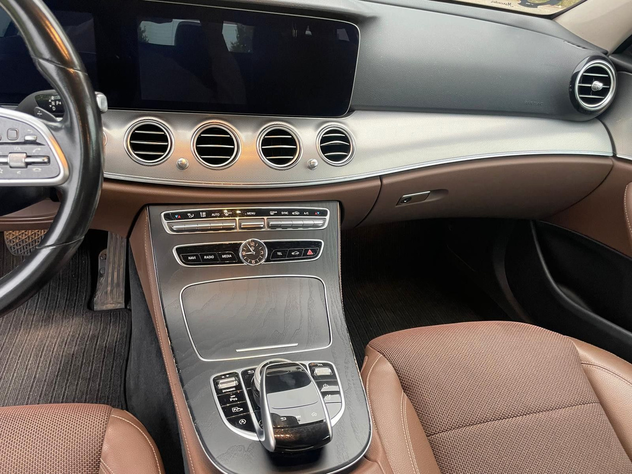 旅行车 Mercedes-Benz E 220 T-Modell E 220 d *4Matic*：图11