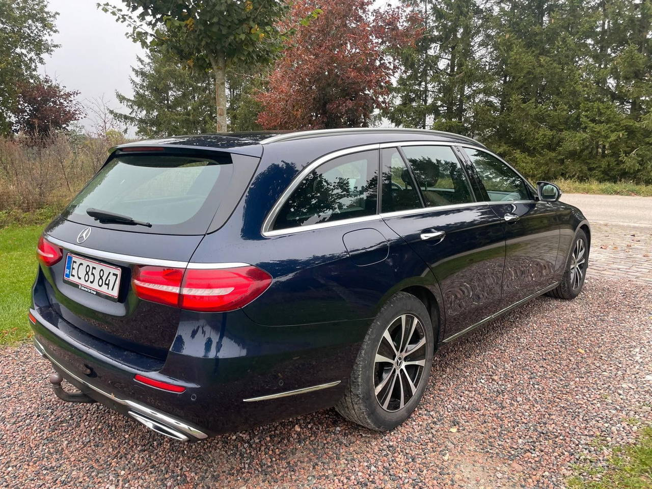 Mercedes-Benz E 220 T-Modell E 220 d *4Matic* - 旅行车:图4 Mercedes-Benz E 220 T-Modell E 220 d *4Matic* - 旅行车:图4