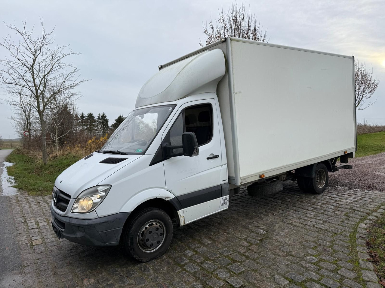 Mercedes-Benz Sprinter II 316 CDI Box + Lift *8200 EUR netto - 无侧窗厢式货车:图2 Mercedes-Benz Sprinter II 316 CDI Box + Lift *8200 EUR netto - 无侧窗厢式货车:图2