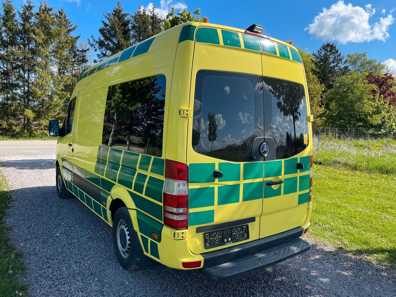 Mercedes-Benz Sprinter II Kasten 316 CDI Aut Ambulance* - 救护车:图3 Mercedes-Benz Sprinter II Kasten 316 CDI Aut Ambulance* - 救护车:图3