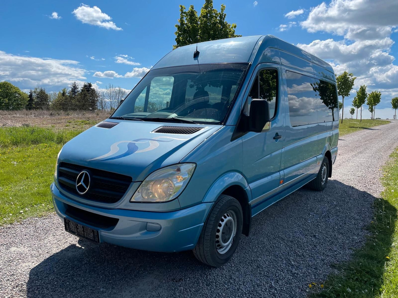 Mercedes-Benz Sprinter II Kombi CDI Aut ** BUS 11 sitze** - 小型客车:图1 Mercedes-Benz Sprinter II Kombi CDI Aut ** BUS 11 sitze** - 小型客车:图1