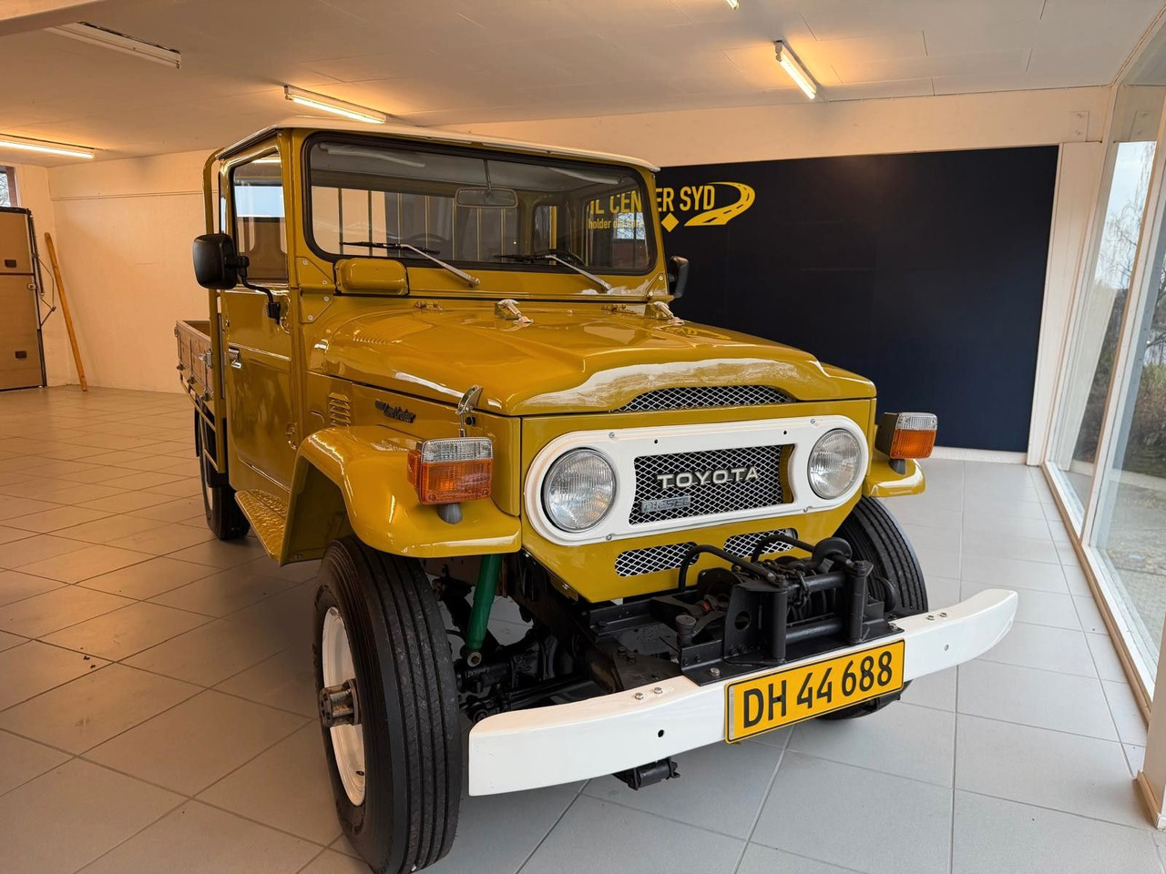 Toyota Land Cruiser HJ45 *Restored* - 平板货车:图1 Toyota Land Cruiser HJ45 *Restored* - 平板货车:图1