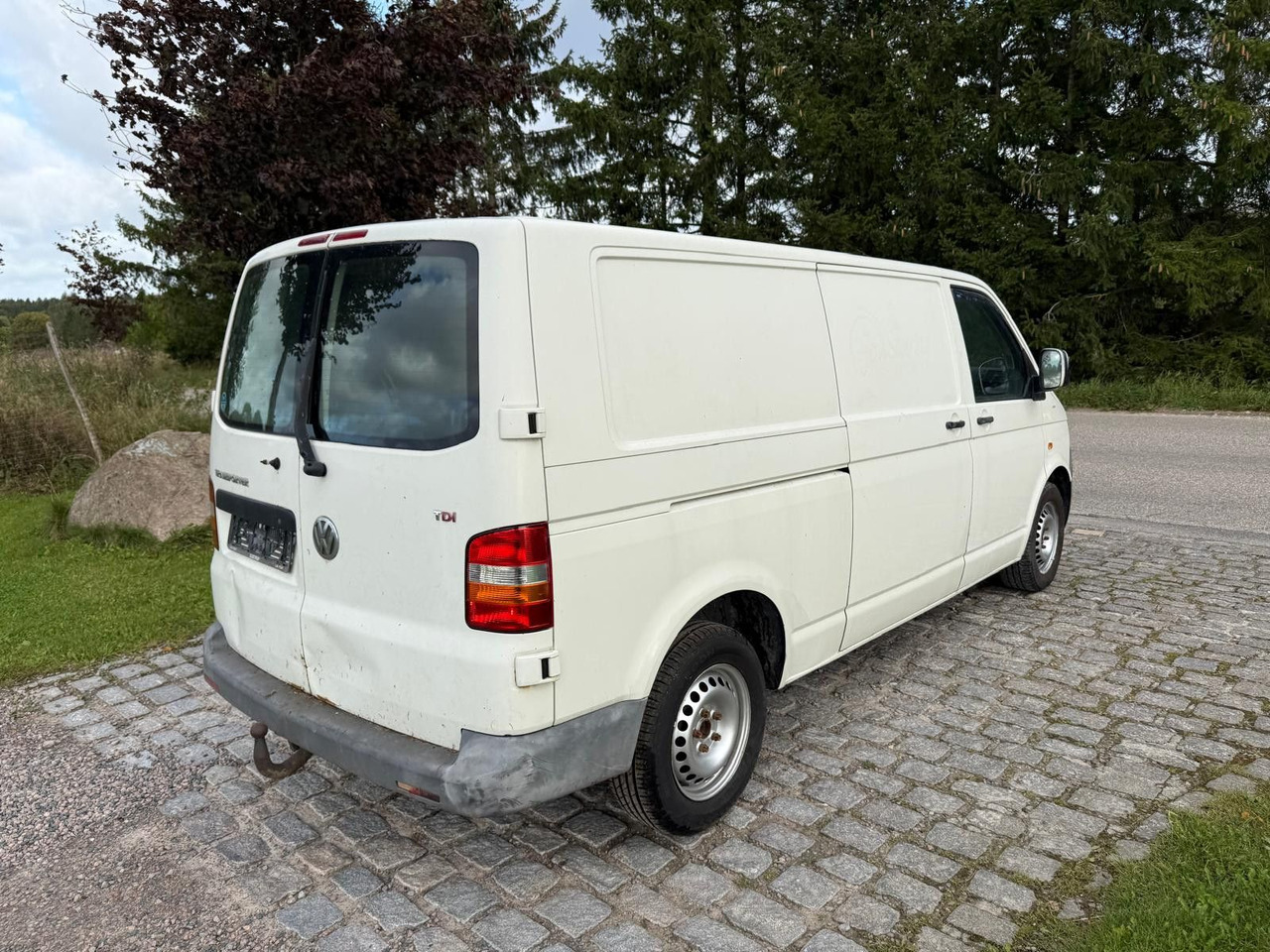 Volkswagen T5 Transporter 2.5 TDI Kasten lang - 紧凑型面包车:图4 Volkswagen T5 Transporter 2.5 TDI Kasten lang - 紧凑型面包车:图4