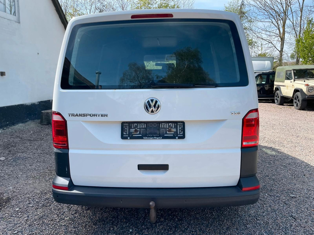 Volkswagen T6 Transporter 2.0 TDI *Motorschaden *RESERVED - 紧凑型面包车:图4 Volkswagen T6 Transporter 2.0 TDI *Motorschaden *RESERVED - 紧凑型面包车:图4