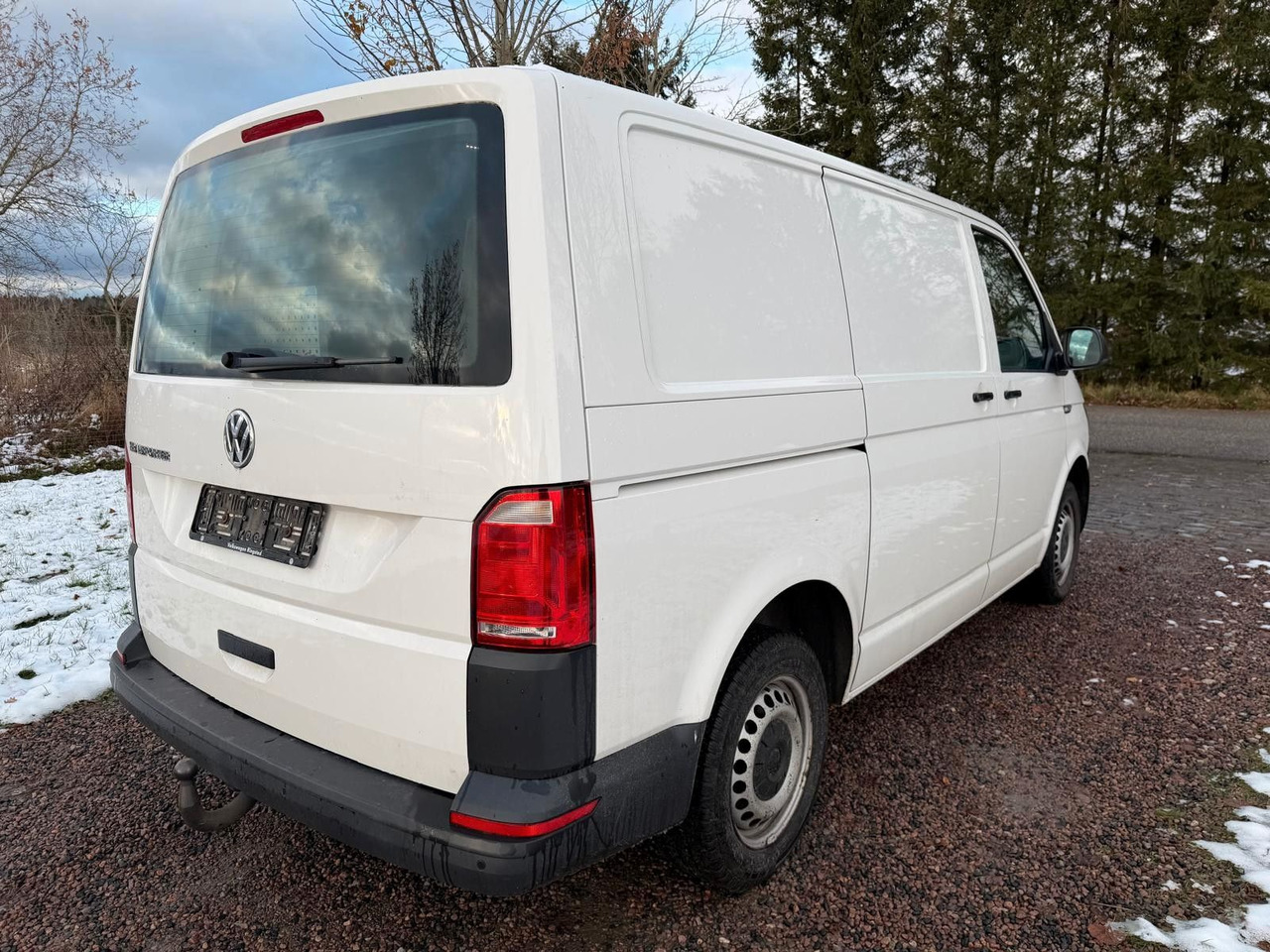 Volkswagen T6 Transporter Kasten Kombi - 小型客车:图4 Volkswagen T6 Transporter Kasten Kombi - 小型客车:图4