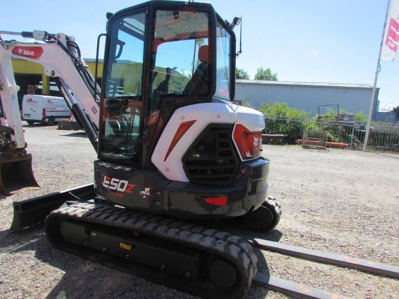 Bobcat E 50 Z 42.500 EUR - 小型挖掘机:图4 Bobcat E 50 Z 42.500 EUR - 小型挖掘机:图4